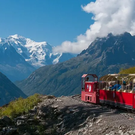 Bed & Breakfast Les Rochers 42 Lits *