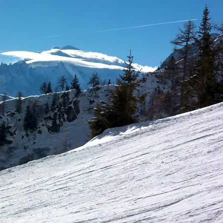 Panzió Les Rochers 42 Lits Les Marécottes