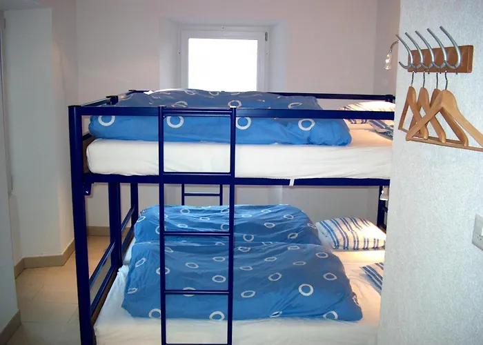 Les Rochers 42 Lits Frühstückspension *